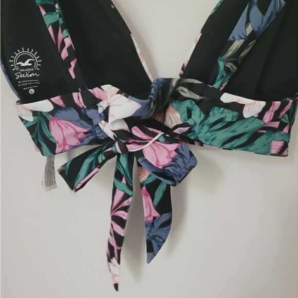 Hollister Swim Tropical Printed Bikini Top Size Large - Picture 3 of 7